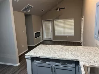 Photo #2: 20957250 Listing