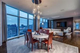 Photo #6: 20957919 Listing