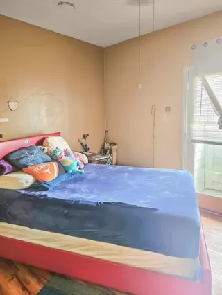 Photo #5: 20961172 Listing