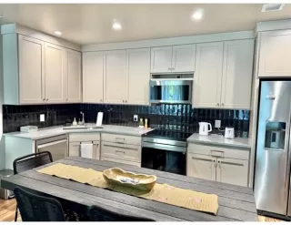 Photo #2: 20962398 Listing