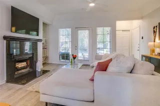 Photo #6: 20963272 Listing 