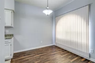 Photo #4: 20965786 Listing 