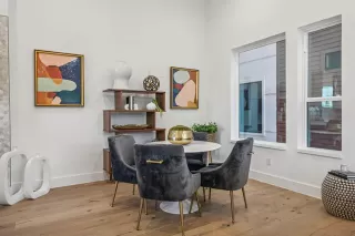 Photo #6: 20966211 Listing 