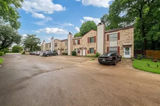 Photo #2: 20966316 Listing 