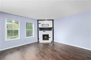 Photo #6: 20966316 Listing 