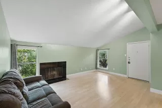 Photo #3: 20967300 Listing