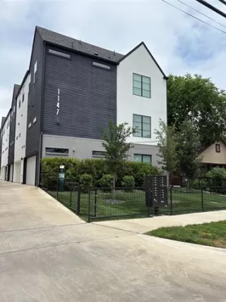 Photo #2: 20967632 Listing 