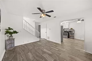 Photo #6: 20967882 Listing 