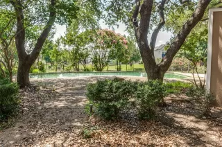 Photo #4: 20968222 Listing 