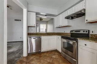 Photo #2: 20968473 Listing 