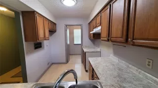 Photo #5: 20969762 Listing 