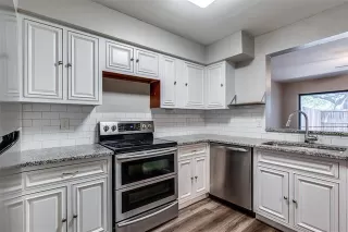 Photo #3: 20970243 Listing 