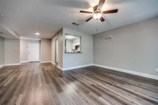 Photo #5: 20970243 Listing 