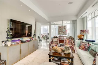 Photo #5: 20970945 Listing