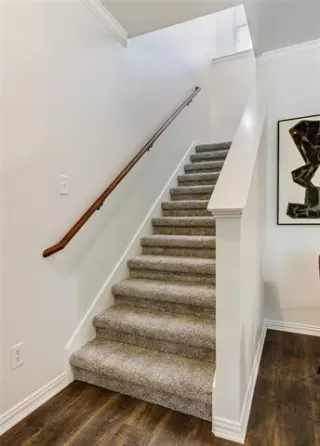 Photo #3: 20971011 Listing 