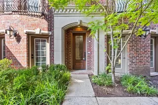 Photo #2: 20972161 Listing 