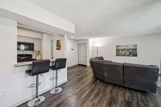 Photo #5: 20972336 Listing