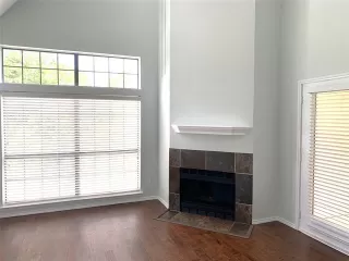 Photo #6: 20973110 Listing 