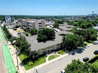 Photo #5: 20973665 Listing 