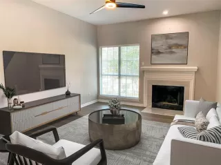 Photo #2: 20973791 Listing