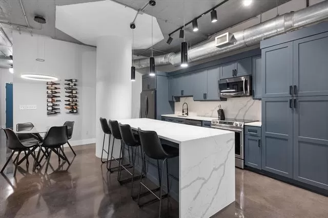 MLS: 20975198 Condo For Sale