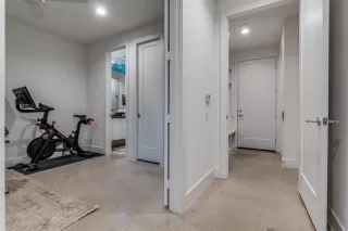 Photo #3: 20976369 Listing 