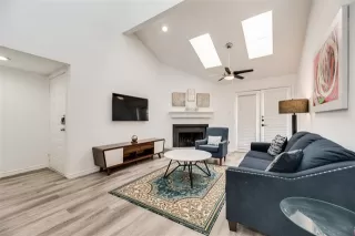 Photo #3: 20976386 Listing