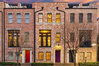 Photo #4: 20976945 Listing