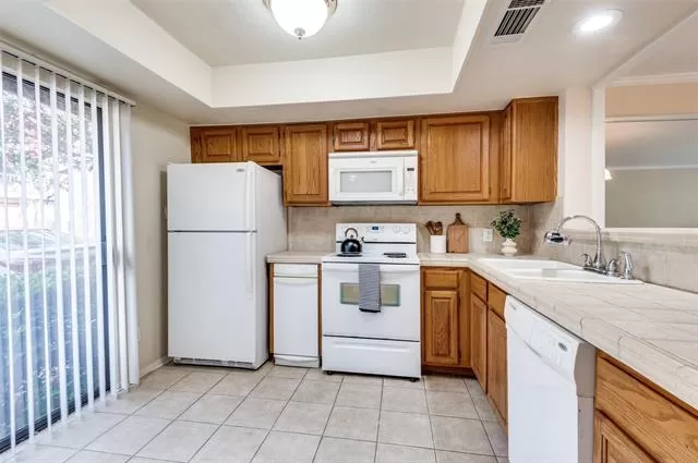 MLS: 20981192 Condo For Sale