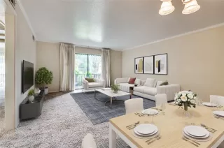 Photo #4: 20981192 Listing