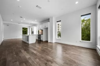 Photo #3: 20981488 Listing