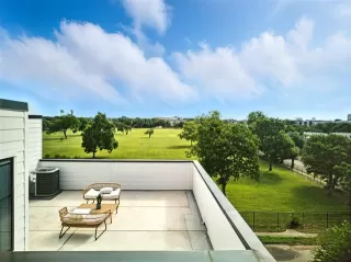 Photo #5: 20983020 Listing