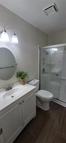 Photo #5: 20984389 Listing 