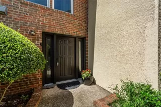 Photo #3: 20985401 Listing 