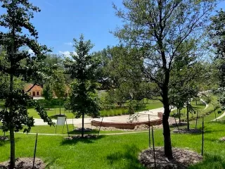 Photo #4: 20987139 Listing 