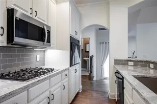 Photo #5: 20987139 Listing 