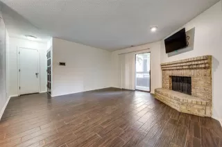 Photo #5: 20987618 Listing 
