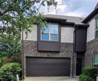 Photo #2: 20987818 Listing