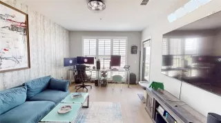 Photo #5: 20988601 Listing