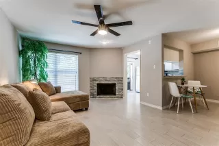 Photo #4: 20989536 Listing 