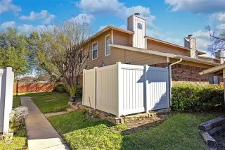 Photo #2: 20989608 Listing