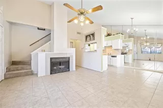 Photo #3: 20989608 Listing