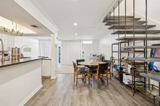 Photo #4: 20989761 Listing 