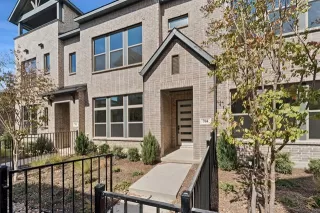 Photo #3: 20989874 Listing