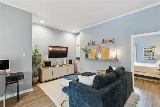 Photo #6: 20989951 Listing 