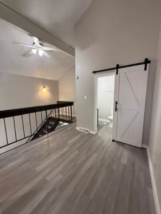 Photo #5: 20990534 Listing 