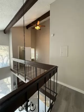 Photo #4: 20990566 Listing 