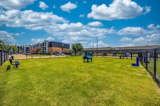 Photo #2: 20990904 Listing