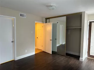 Photo #6: 20991221 Listing 