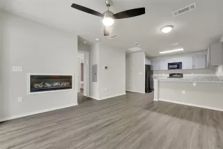 Photo #2: 20991350 Listing 